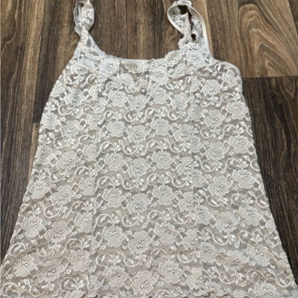 Elegant Lace Women’s Top - Cream